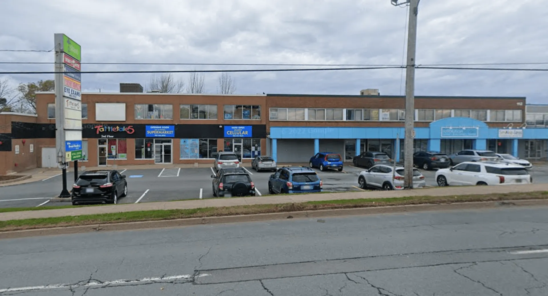 110/112 Woodlawn Avenue